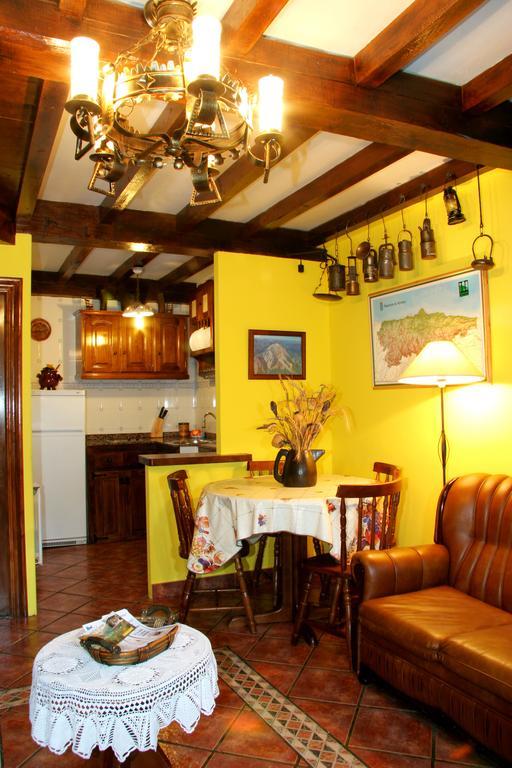 Casas Rurales Prieto Cortes  Rum bild