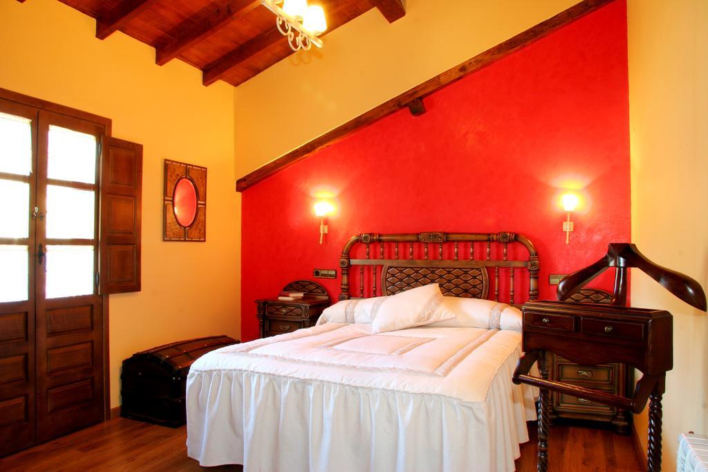 Casas Rurales Prieto Cortes  Rum bild